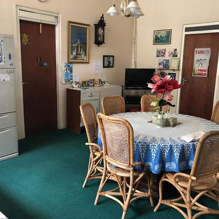 Astani Family Home Букиттинги Экстерьер фото