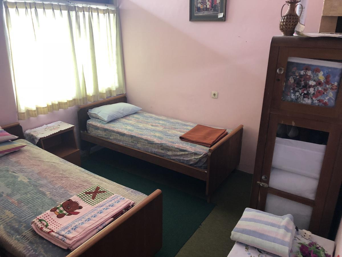 Astani Family Home Букиттинги Экстерьер фото